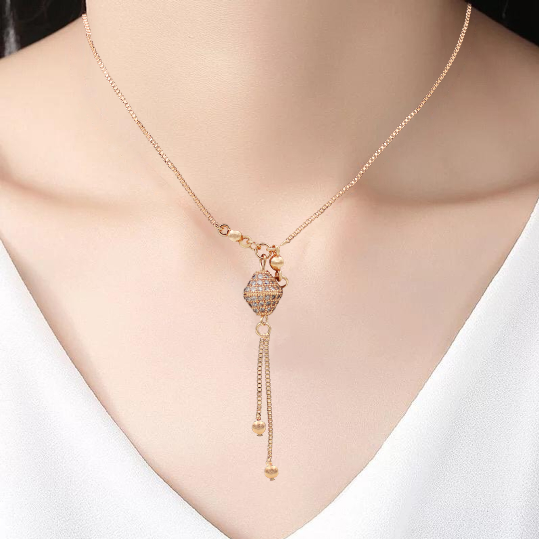 Simple Elegant Thin Chain Necklace With Pearl Rhinestones Pendant