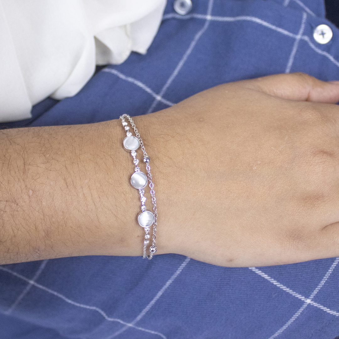 Great Looking Silver Alloy Star Payel Nupur for Women or Girl